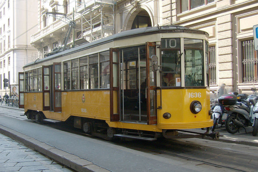 Tram